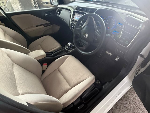 2015 Honda Grace LX
