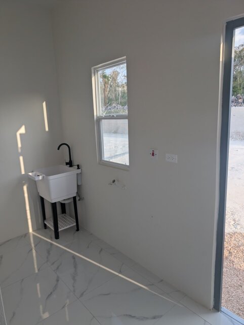2 Bedrooms 2 Bathrooms