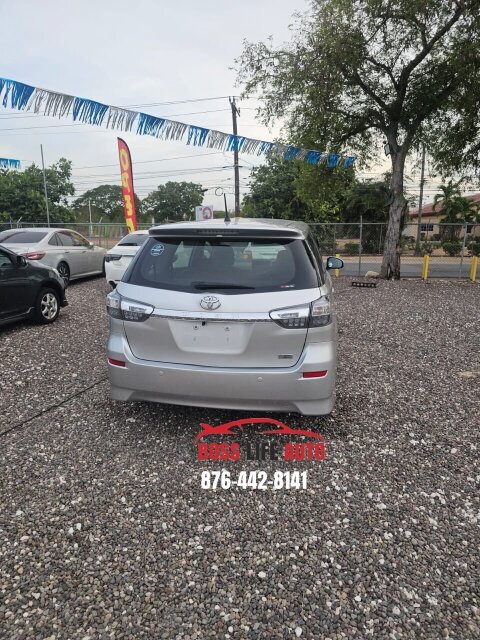 2016 Toyota Wish