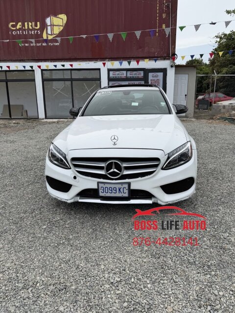 Mercedes C300 Car In Excellent Condition
