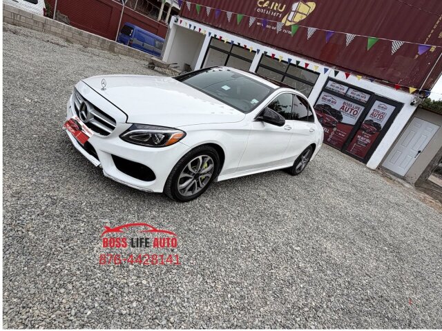 Mercedes C300 Car In Excellent Condition