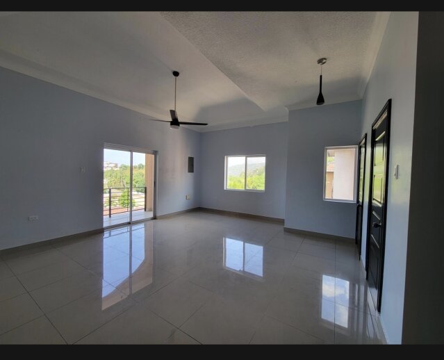 2 Bedroom 2 And Half Bathroom