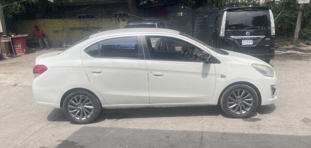 2017 MITSUBISHI ATTRAGE
