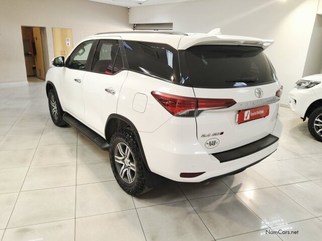 Toyota Fortuner 2.4Gd-6 4×4 A/t