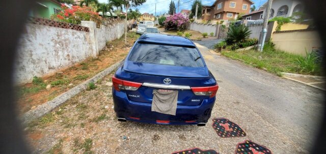 2013 Toyota Mark X