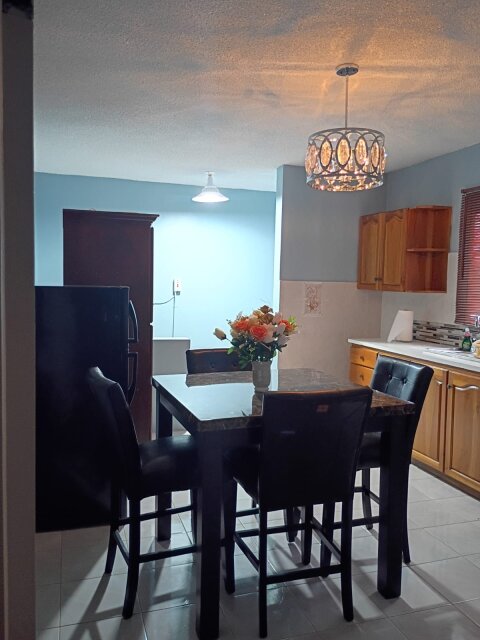 Renovated 2 Bedrooms for Female Students in Mandeville