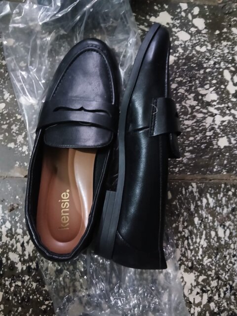 Size 8 Black Shoes Women's Shoes May Pen