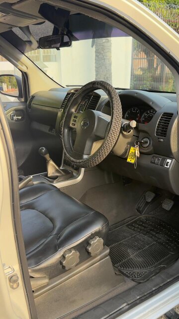 2011 Nissan Navara