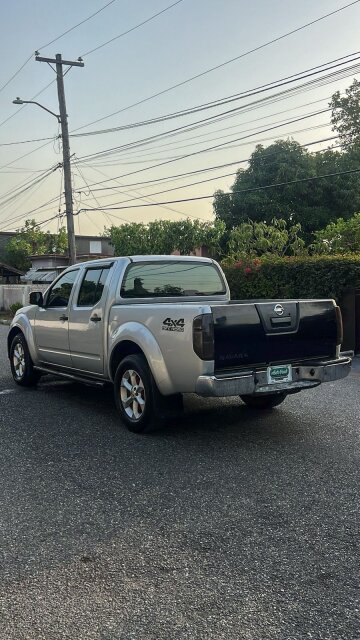 2011 Nissan Navara