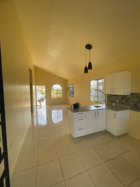 2 BEDROOM HOUSE PHOENIX PARK