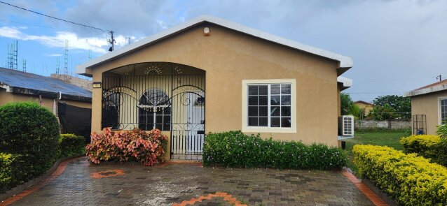 2 BEDROOM HOUSE PHOENIX PARK Houses PORTMORE