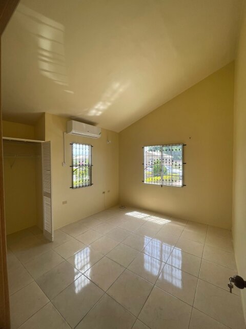 2 BEDROOM HOUSE PHOENIX PARK