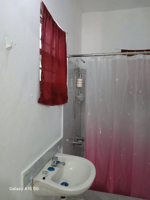 Comfortable 1 Bedroom Studio Near UWI Campus