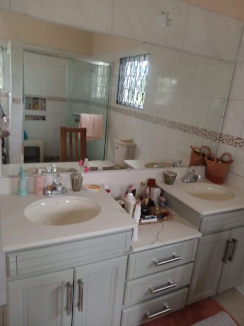 Home For Sale 3bdrms
