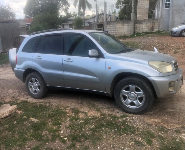 2001 Toyota Rav 4 Vans & SUVs Angels