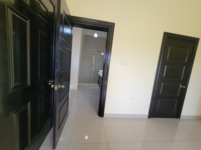 Lovely 2 Bedroom Apartment For Sale