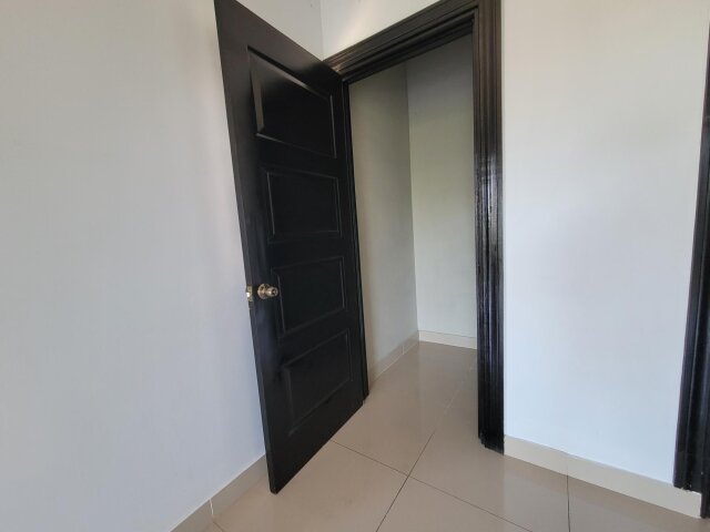 Lovely 2 Bedroom Apartment For Sale