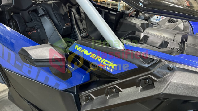 Brand New Maverick XRS