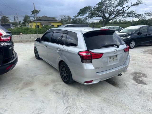 2017 Toyota Fielder