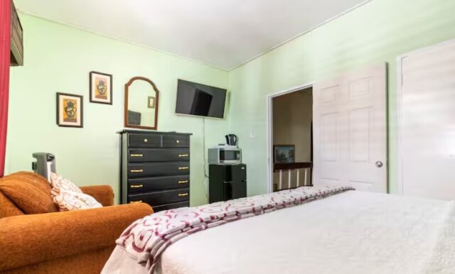1 Bedroom Shared Facilities New Kgn Gated Communit