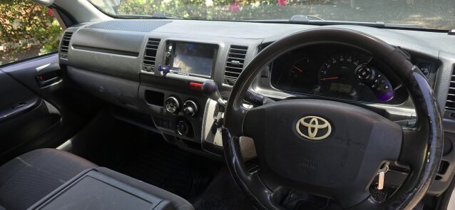 2016 Toyota Hiace
