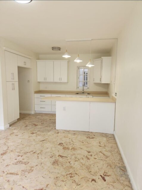 The Seville, Newly Renovated 1 Bedroom