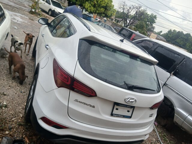 Hyundai Tuscon  Santafe