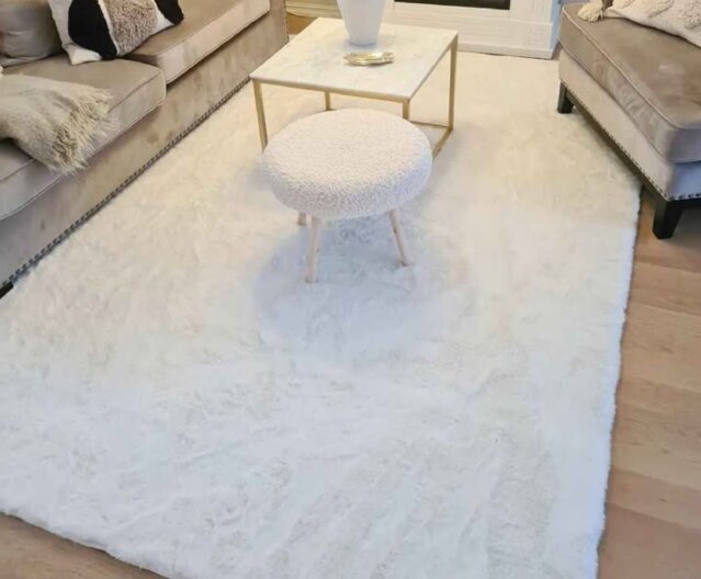 8x10 Area Rug White Used Great Quality Rugs & Carpet Montego Bay
