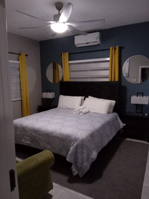 Spacious 2 Bedrooms In Gated Port Ridge Estate