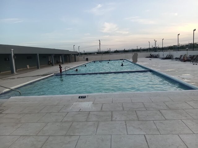 Spacious 2 Bedrooms In Gated Port Ridge Estate