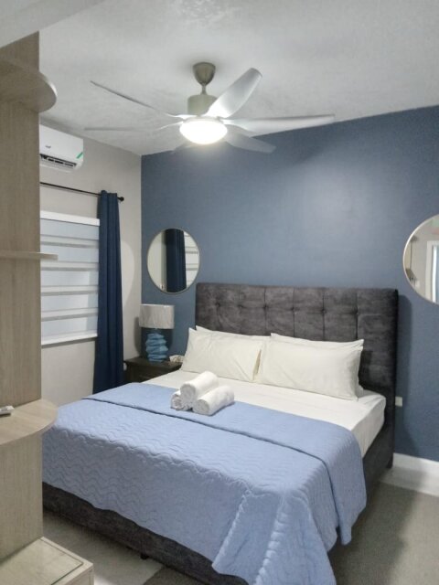Spacious 2 Bedrooms In Gated Port Ridge Estate