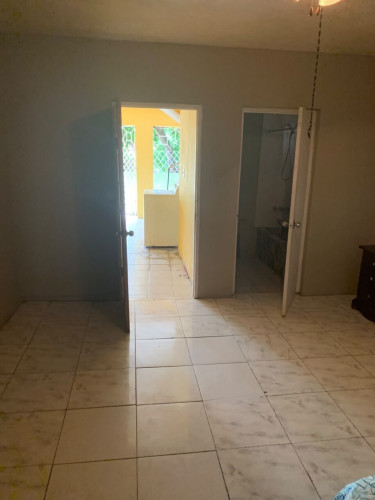 1 Bedroom Bath Kitchen