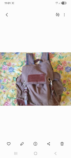 Vintage-Style Canvas Rucksack