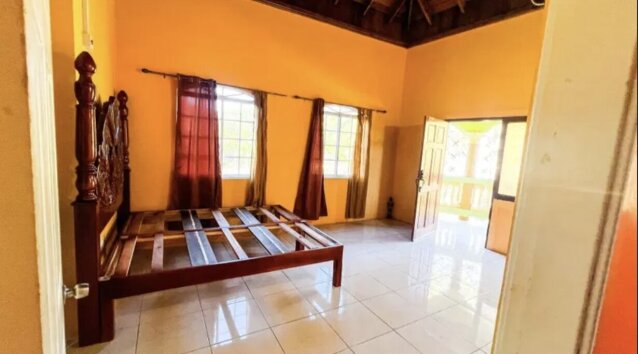 2 Bedroom House Located At Welrik Garden Anchovy
