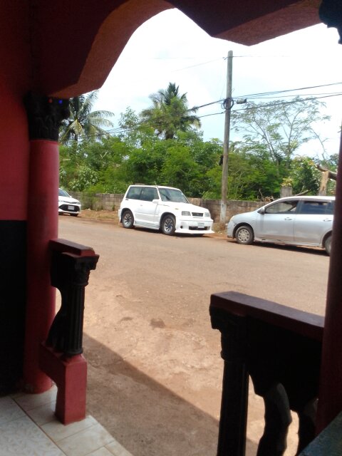 Road Side House For Sale Shop And Bar On It