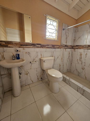  2 Bedroom