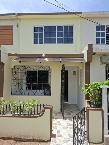  2 Bedroom Houses Ensom City Spanish Town