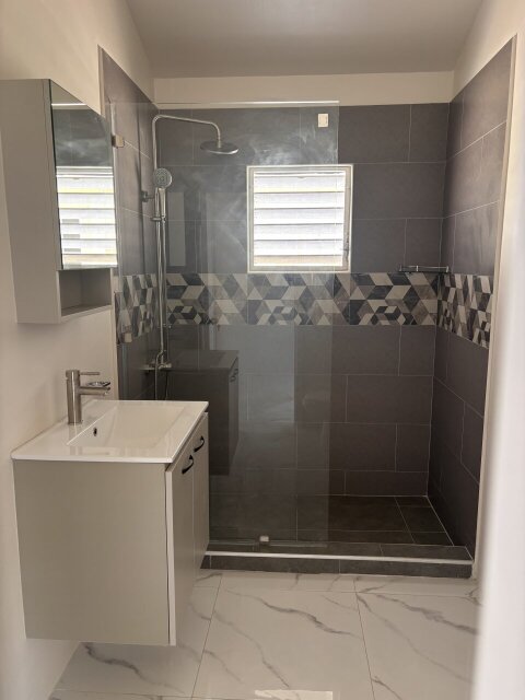 2 Bedroom