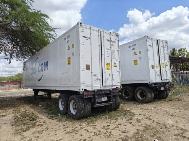 40ft Reefer With Chassis