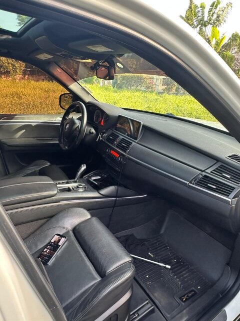 2011 BMW X5M Vans & SUVs Portmore