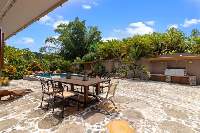 Lovely 4 Bedroom House For Sale