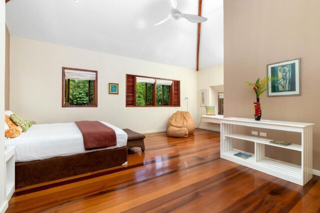Lovely 4 Bedroom House For Sale