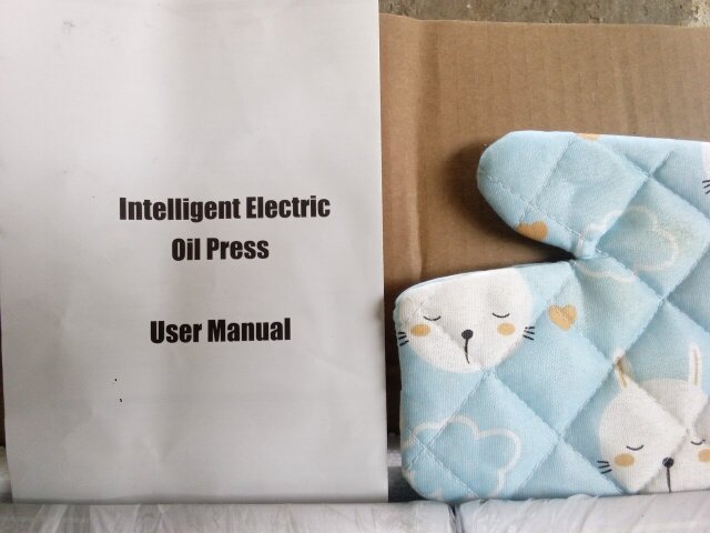 ELECTRIC OIL PRESS