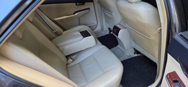 Toyota Camry 2.5 (A)
