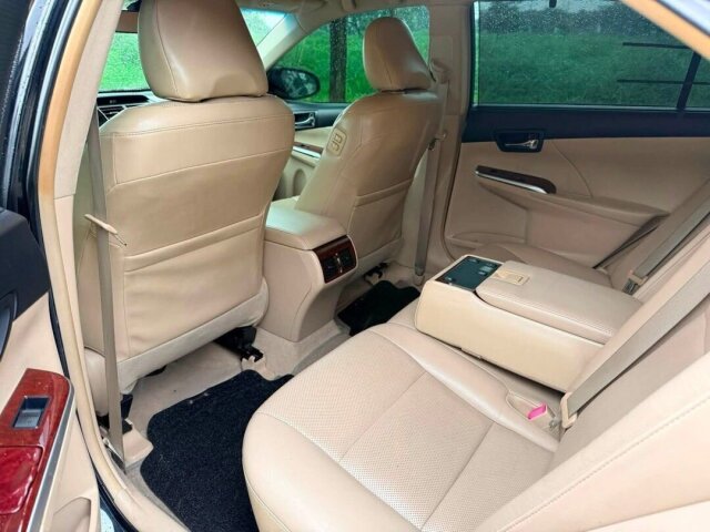Toyota Camry 2.5 (A)