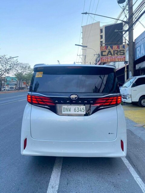 Toyota Alphard HEV Auto Vans & SUVs Constant Spring