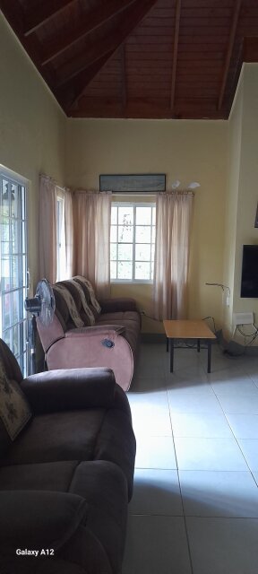 HOUSE FOR SALE – LINSTEAD, ST. CATHERINE