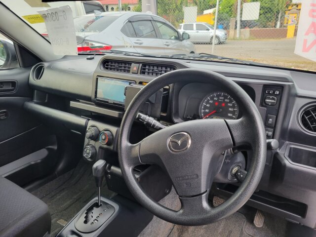2021 Mazda Familia GL