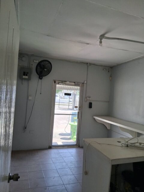 Corner Of Maxfield & Richmond Park Office Space