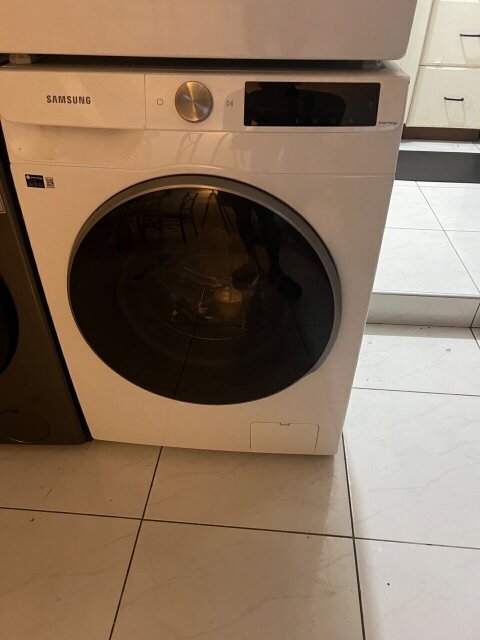 SAMSUNG 11.5KG FRONT LOAD WASHER, WHI